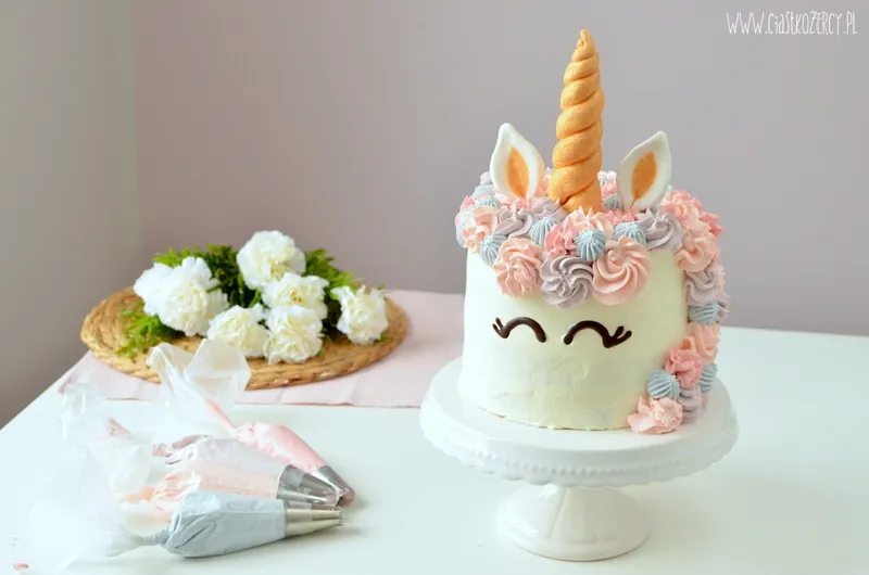 tort dla dziewczynki jednorożec