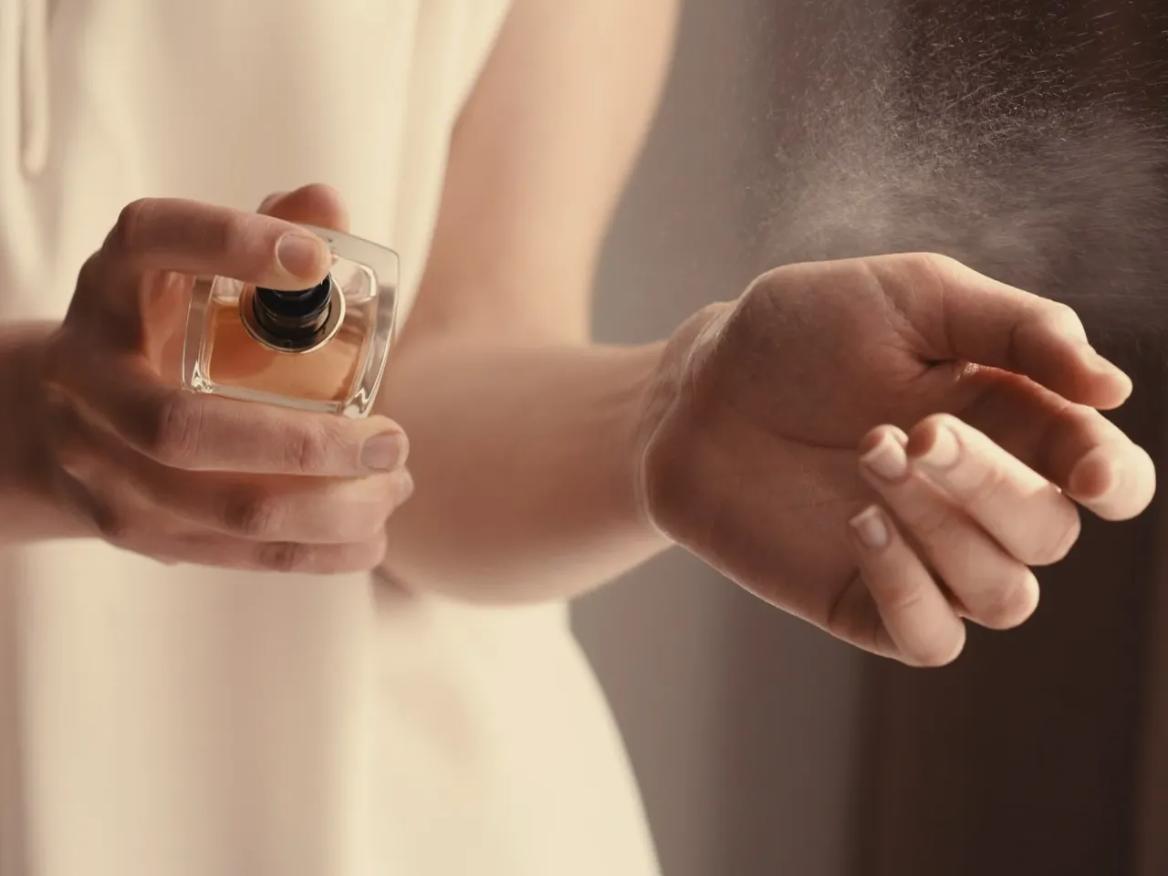Zdjęcie Do kiedy promocja na perfumy w Hebe? Nie przegap okazji na zniżki!
