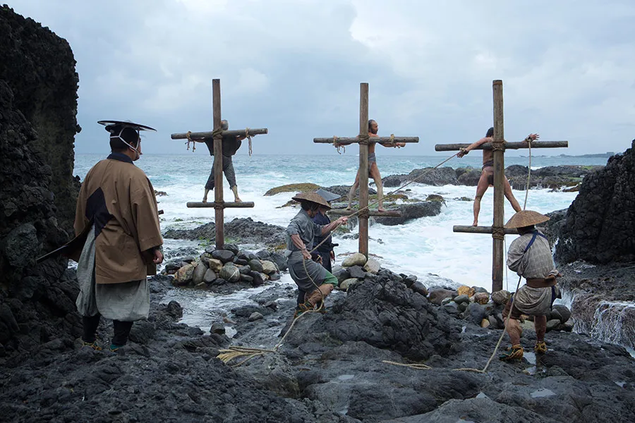 Zdjęcie Milczenie - recenzja filmu Scorsese o wierze i cierpieniu