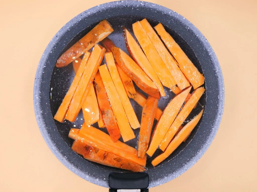 Zdjęcie Czy frytki z batatów są zdrowe? Odkryj ich prawdziwe właściwości