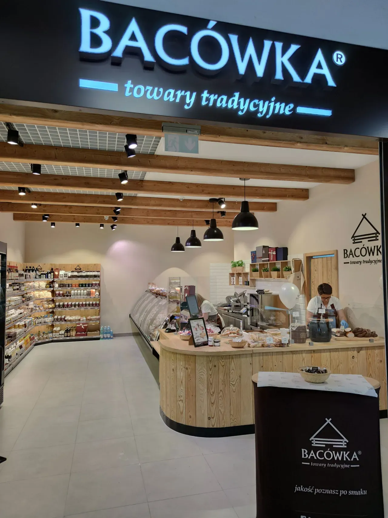 Zdjęcie Bacówka Kryspinów - odkryj tradycyjne smaki i wyjątkowe produkty