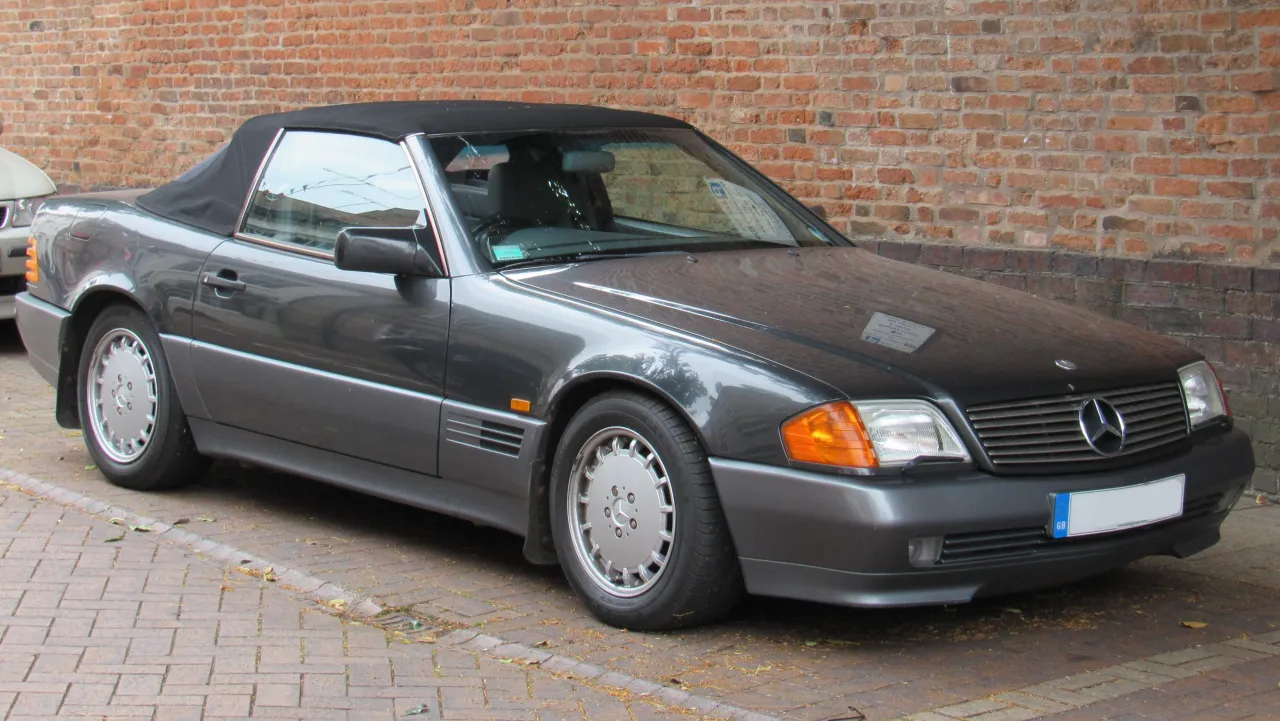 Zdjęcie Mercedes-Benz SL R129 – ikona luksusu, specyfikacje i historia modelu