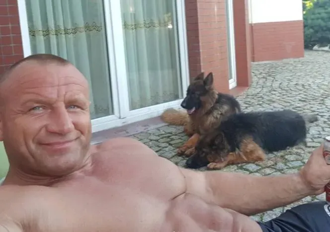 Zdjęcie Gdzie mieszka Pudzianowski? Zaskakujące szczegóły o jego posiadłości