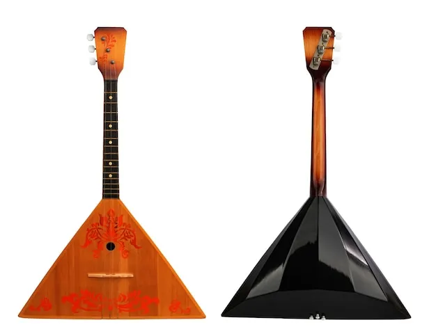 Zdjęcie Jak wiele strun ma bałałajka - poznaj tajniki rosyjskiego instrumentu