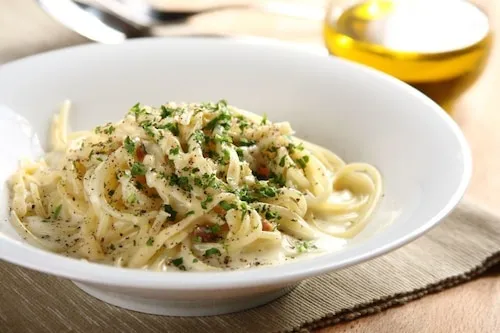 Zdjęcie Pyszne przepisy na makaron spaghetti, które musisz spróbować teraz