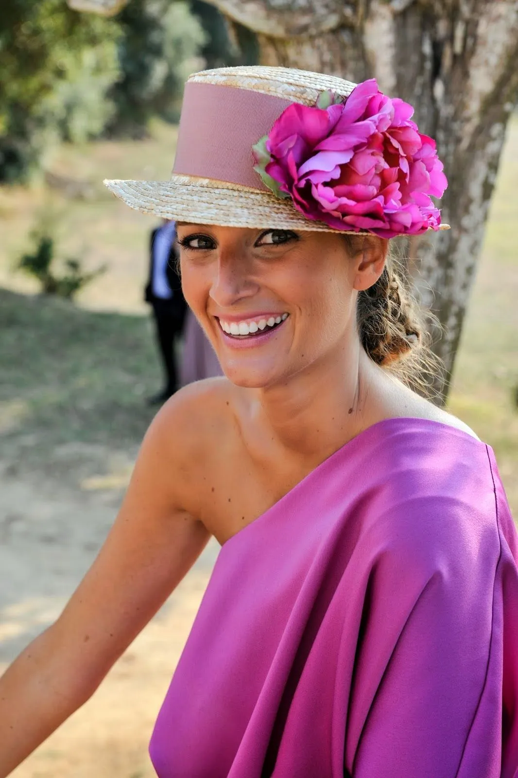 Zdjęcie Sombrero canotier mujer: el accesorio perfecto para cualquier ocasión