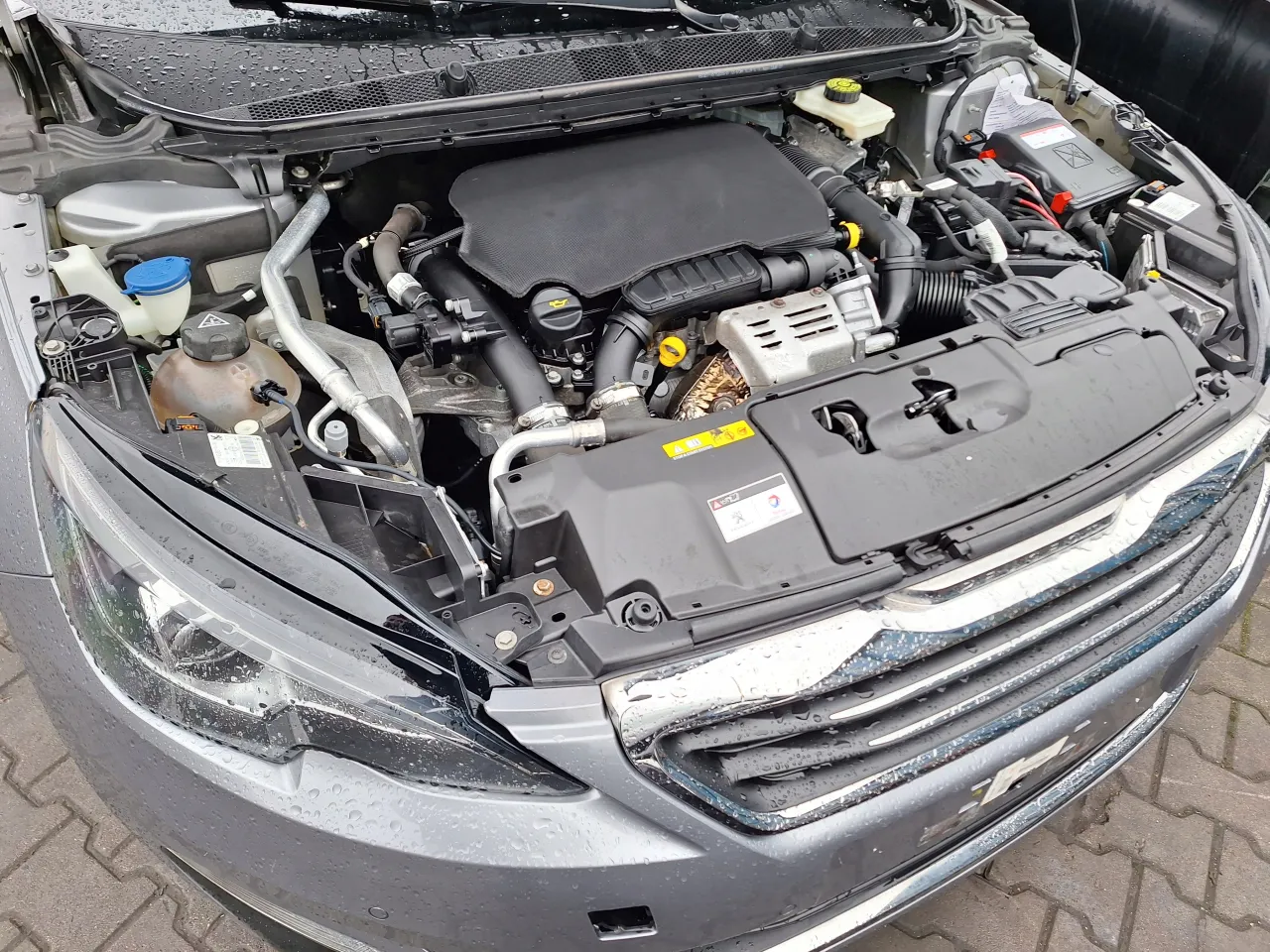 Peugeot 308 silnik 1.2 PureTech