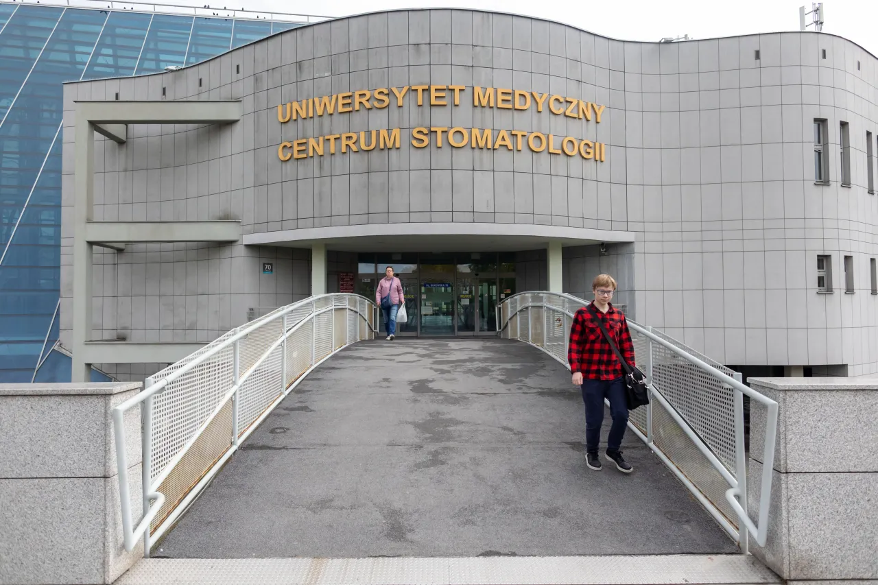 Uniwersyteckie Centrum Stomatologii i Medycyny Specjalistycznej Poznań