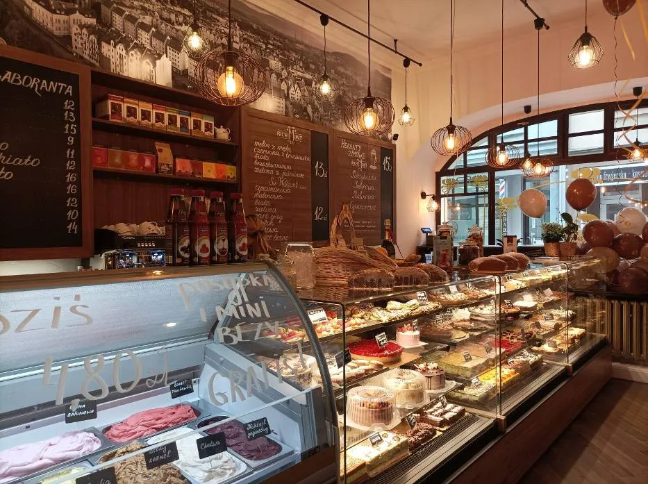 kawiarnia Jelenia G&oacute;ra wnętrze