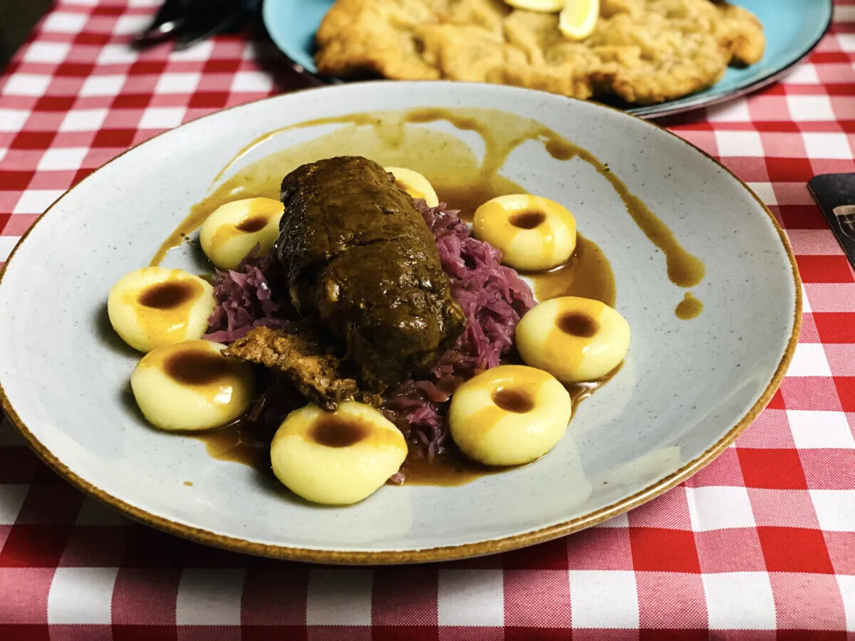 Dania kuchni śląskiej restauracja Bytom