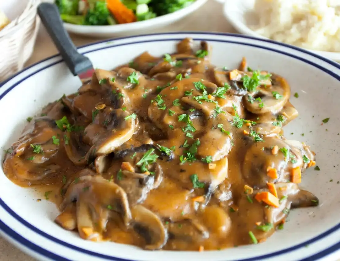 różne rodzaje sosów grzybowych estetyczne zdjęcie