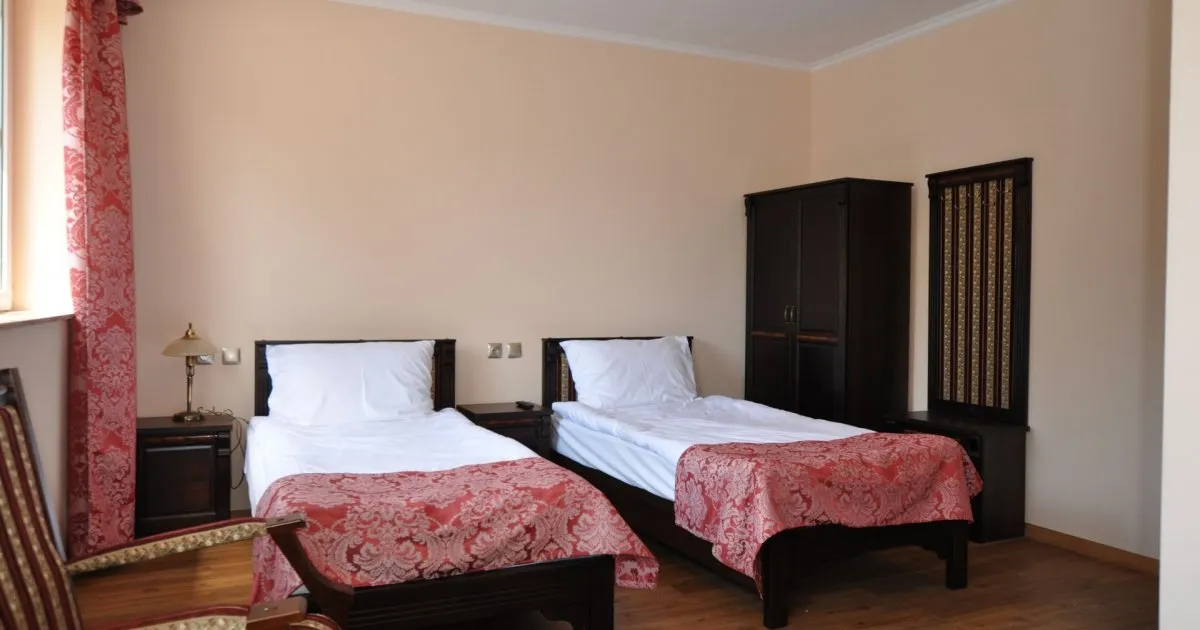 pokój 2-osobowy Sanatorium Hutnik Wieniec-Zdrój