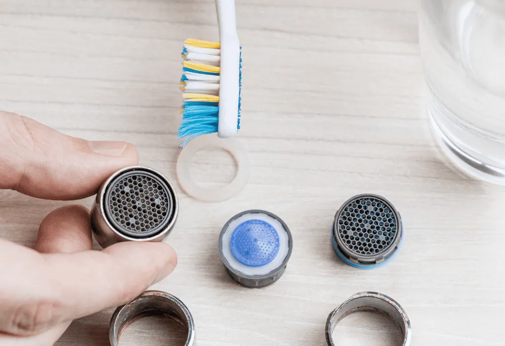 czyszczenie perlatora krok po kroku