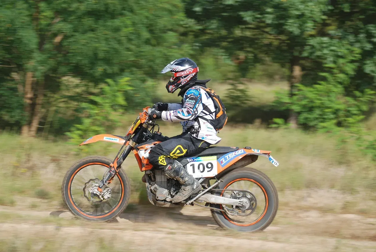 Aplikacje do planowania tras motocyklowych interfejs