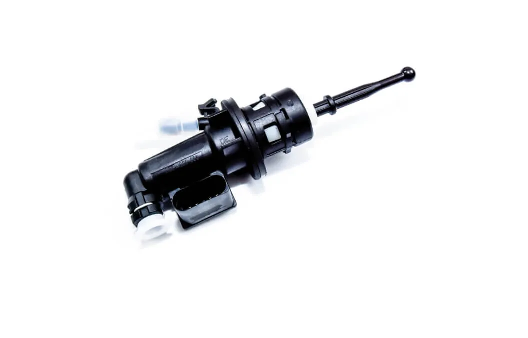 miękki pedał sprzęgła objawy