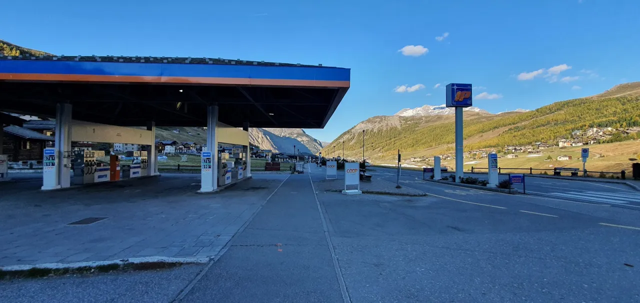 Stacja paliw Livigno
