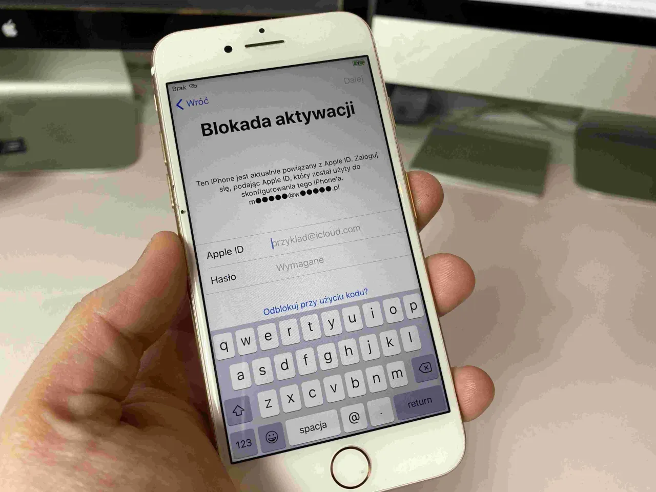 iCloud Znajdź mój iPhone wymaż urządzenie