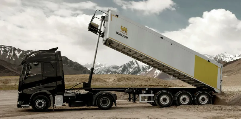 różne typy naczep wywrotek stalowych i aluminiowych