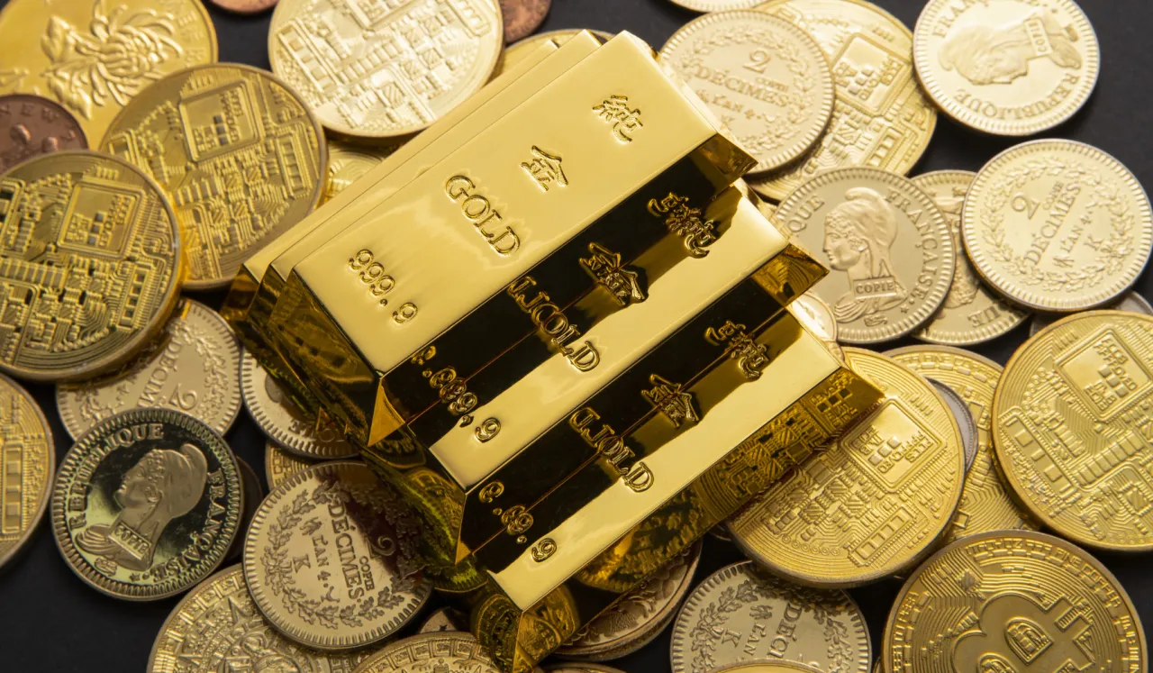 Sztabki złota i monety bulionowe w r&oacute;żnych gramaturach