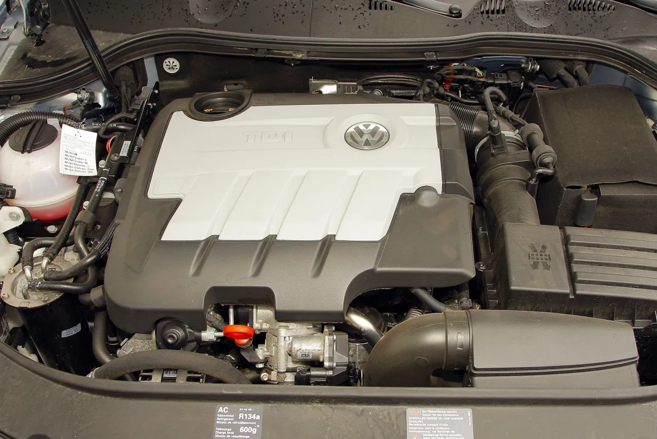 Zdjęcie Ile oleju do silnika 2.0 TDI 140 KM? Sprawdź, aby uniknąć problemów