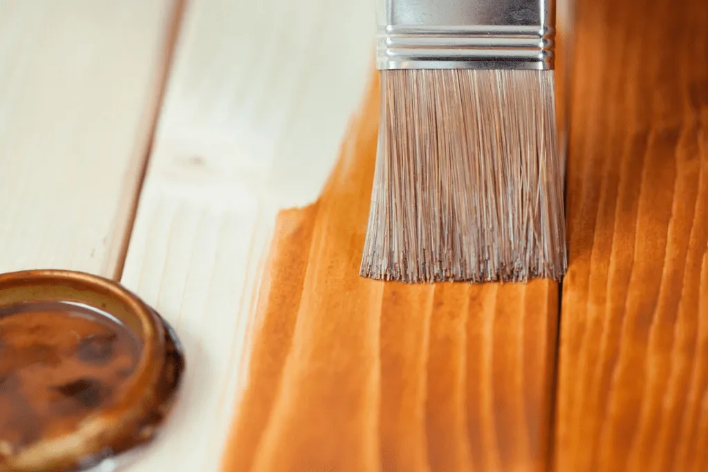 Zdjęcie Malowanie boazerii: Jaka farba? Jak zrobić krok po kroku?