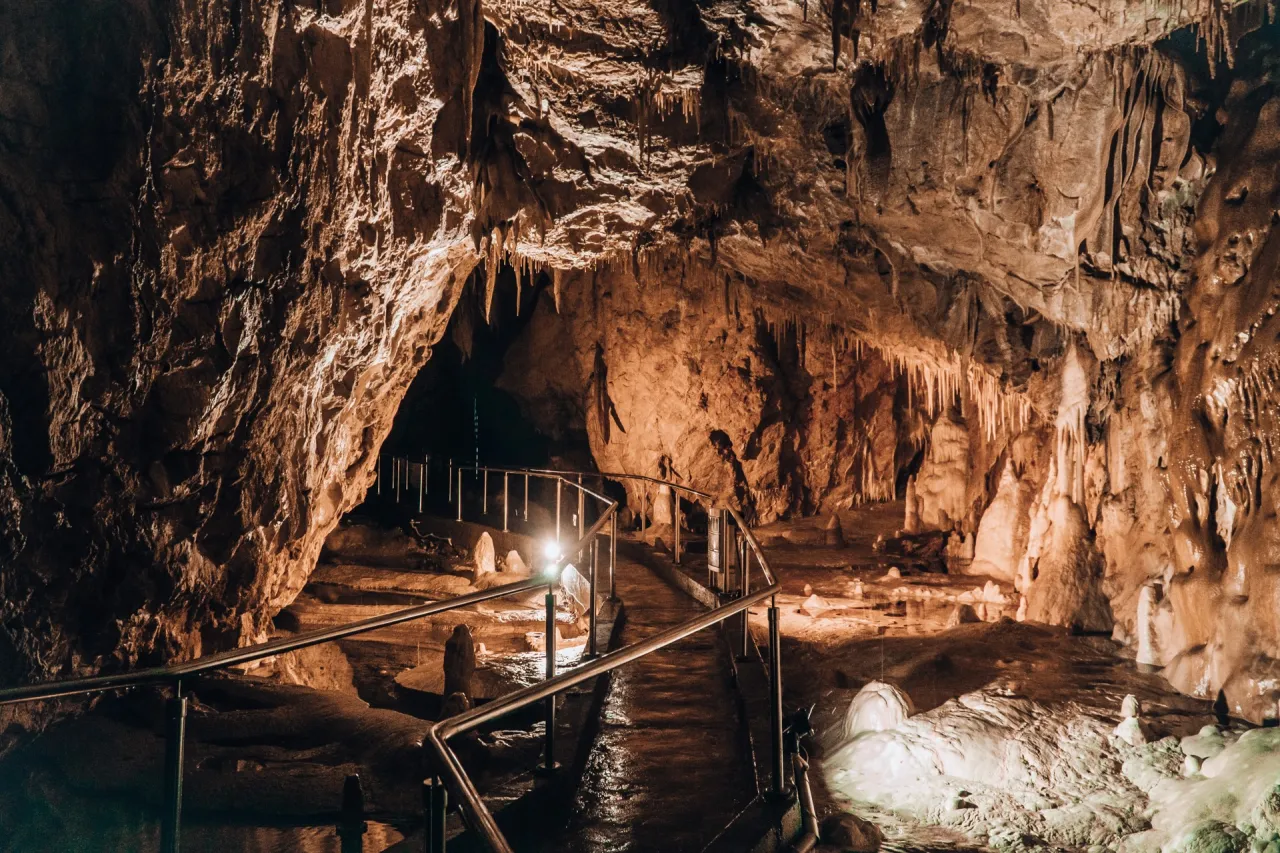 Jaskinia Niedźwiedzia Kletno wnętrze