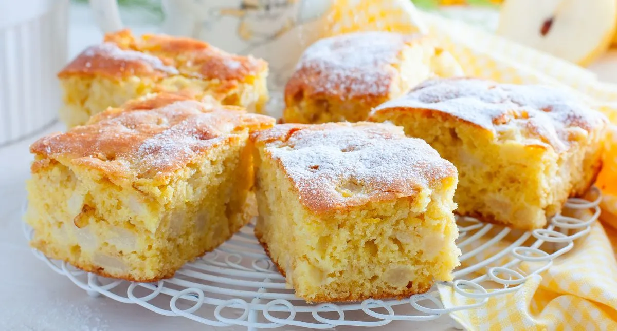 nieudane ciasto drożdżowe, zakalec, ciasto kt&oacute;re nie wyrosło