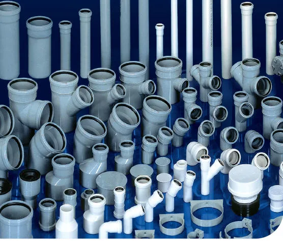 różne rodzaje rur i złączek pcv