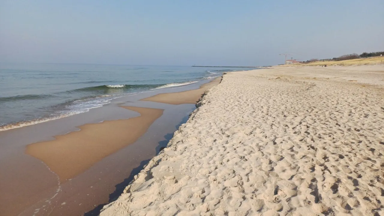 słoneczna plaża marzec