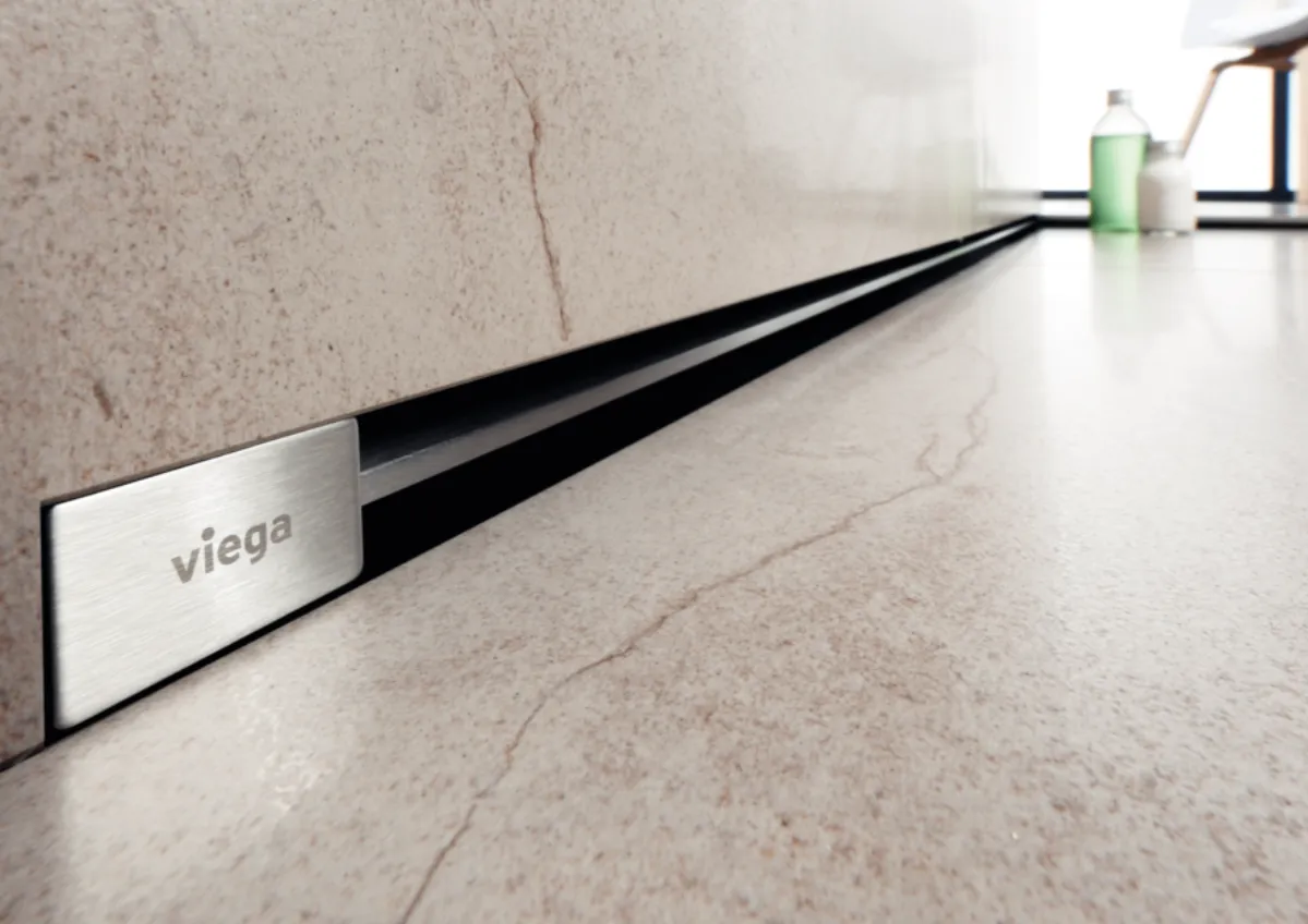 czyszczenie odpływu liniowego akcesoria