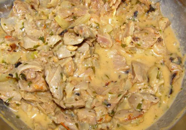 żołądki drobiowe gotowane w garnku i szybkowarze porównanie