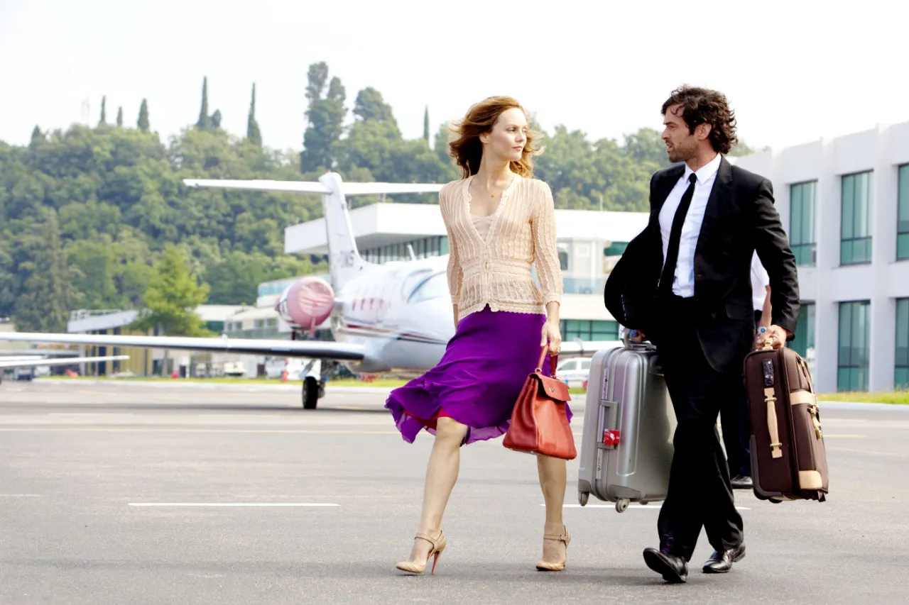 Mowa ciała zainteresowanego mężczyzny