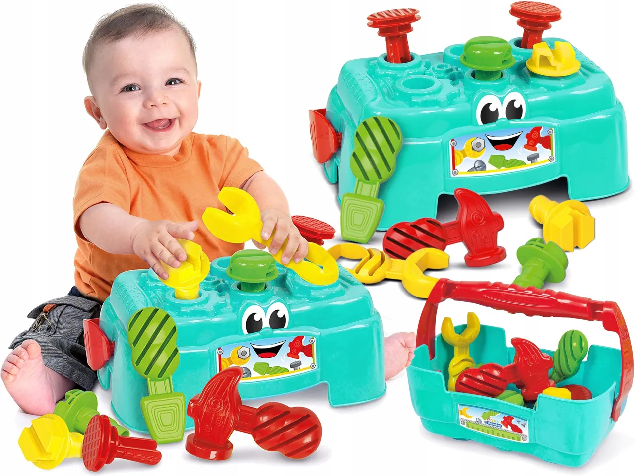 dziecko bawi się stolikiem sensorycznym Clementoni