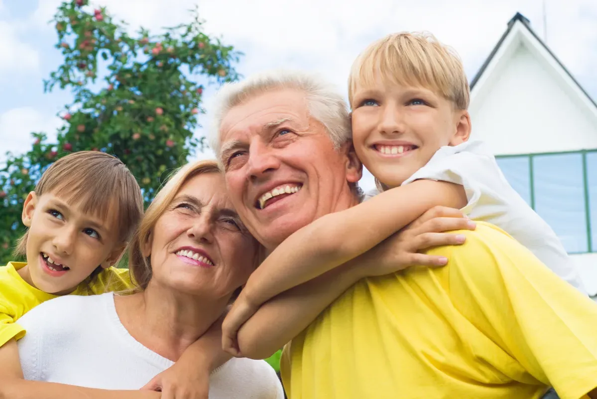 Zasiłek rodzinny a 800 plus porównanie