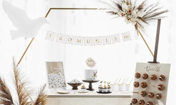 dekoracje komunijne nowoczesne