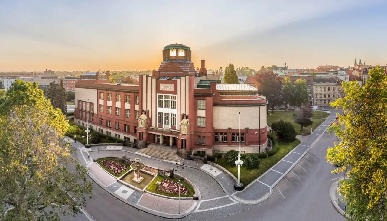 Muzeum Czech Wschodnich Hradec Králové architektura