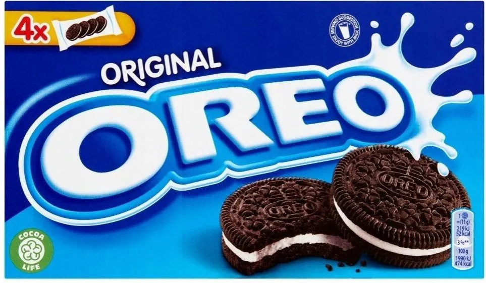 Pojedyncze ciastko Oreo z miarką