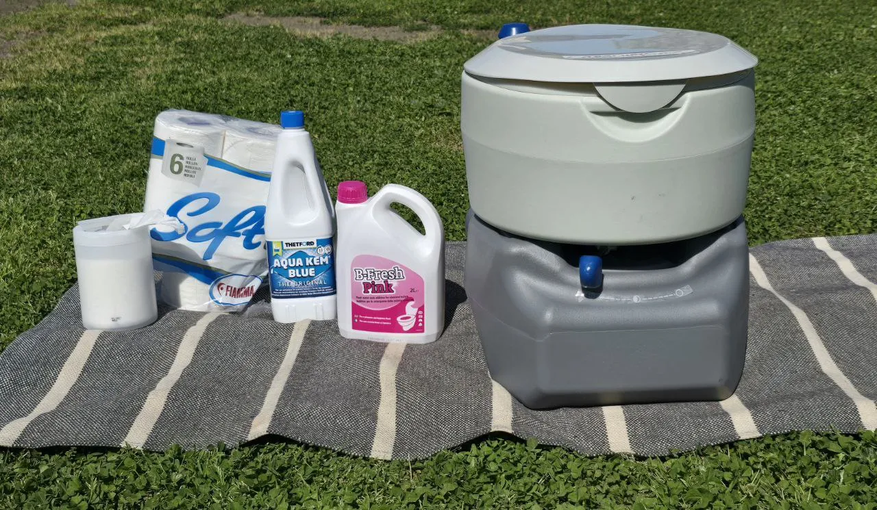 chemia do toalety kasetowej rodzaje