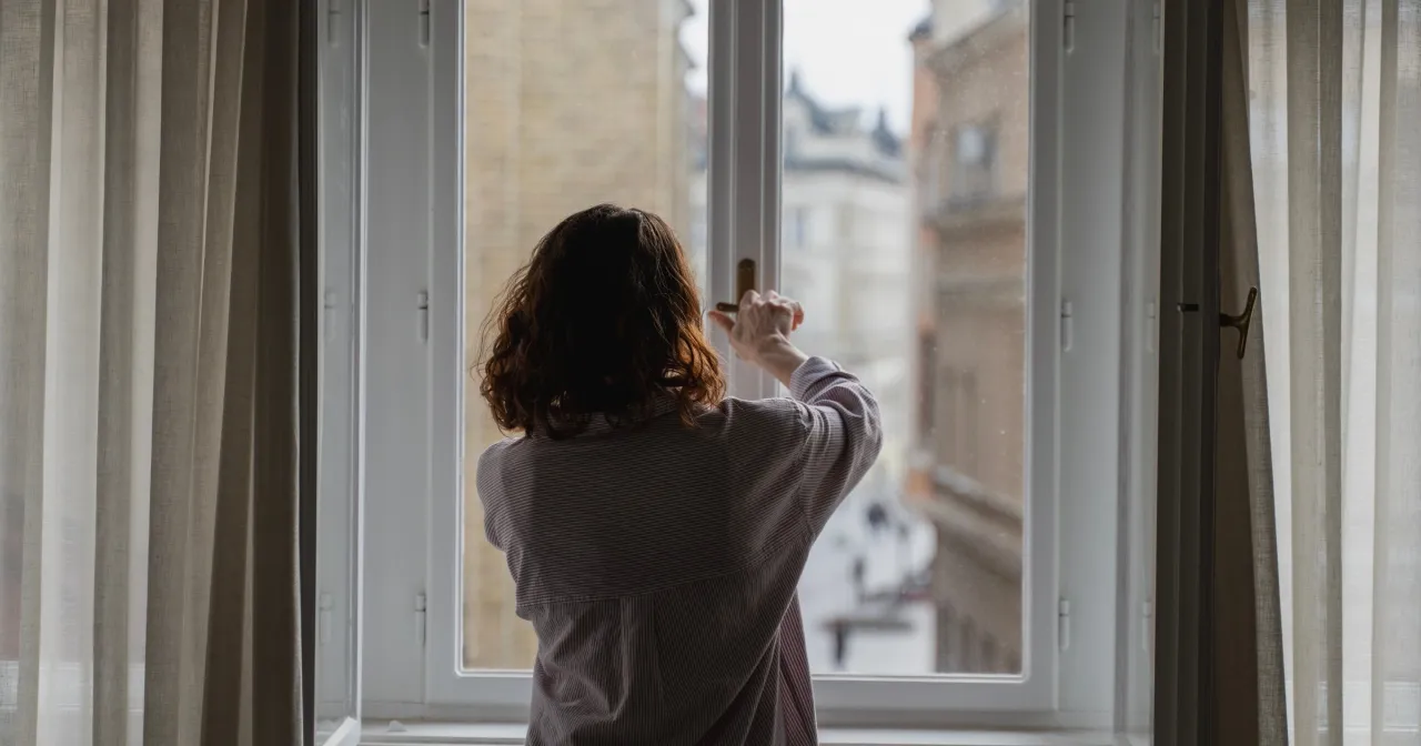 skuteczne wietrzenie mieszkania zimą