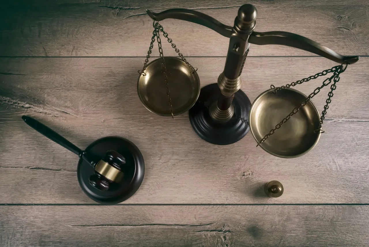 Osoba zestresowana przed sądem rodzinnym