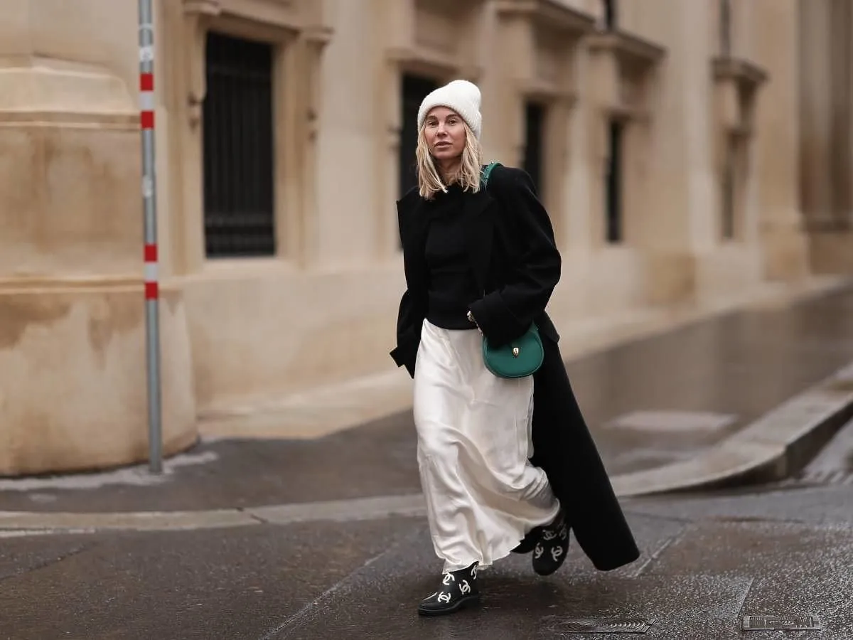 Biała spódnica ołówkowa rozkloszowana mini maxi stylizacje