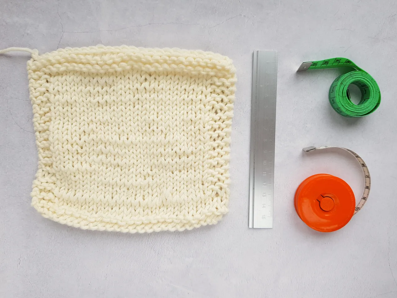 próbka dziewiarska jak zrobić