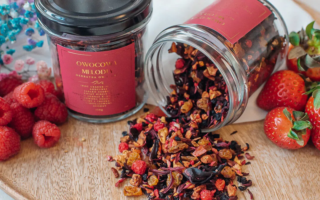 przytulna herbata malinowa jesień zima