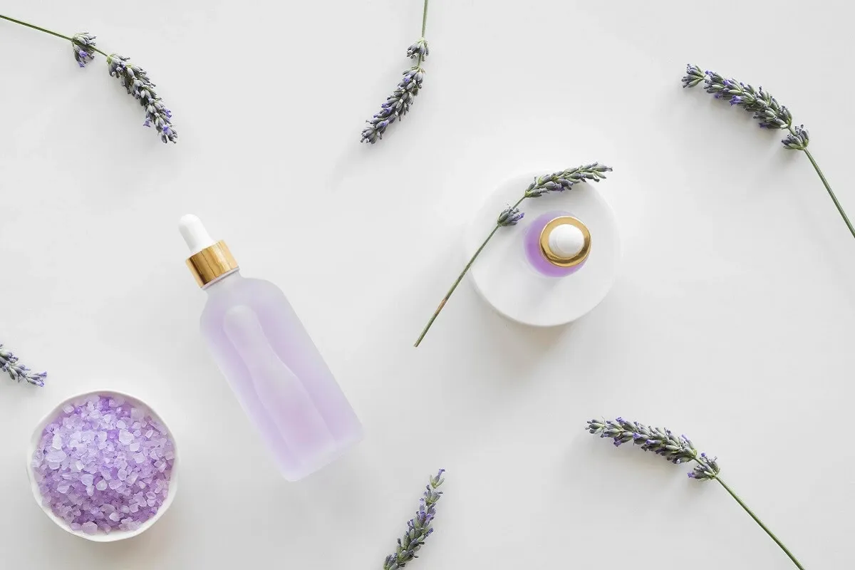 lawenda motyla stoechiol