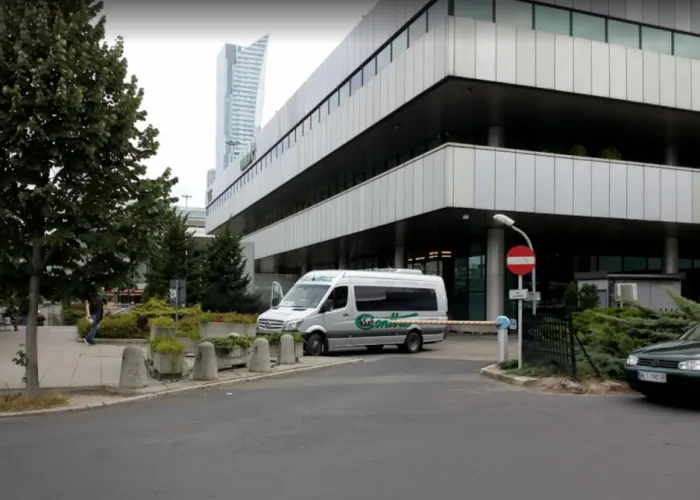 Przystanek Contbus Warszawa Pałac Kultury i Nauki Kinoteka