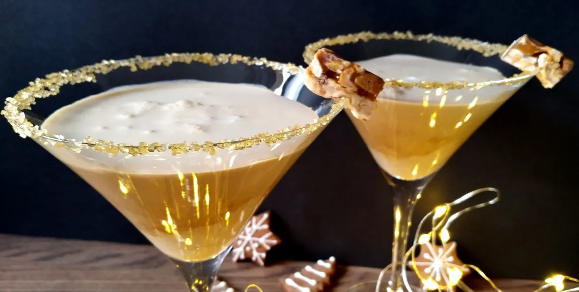 różne dodatki do drinków słony karmel