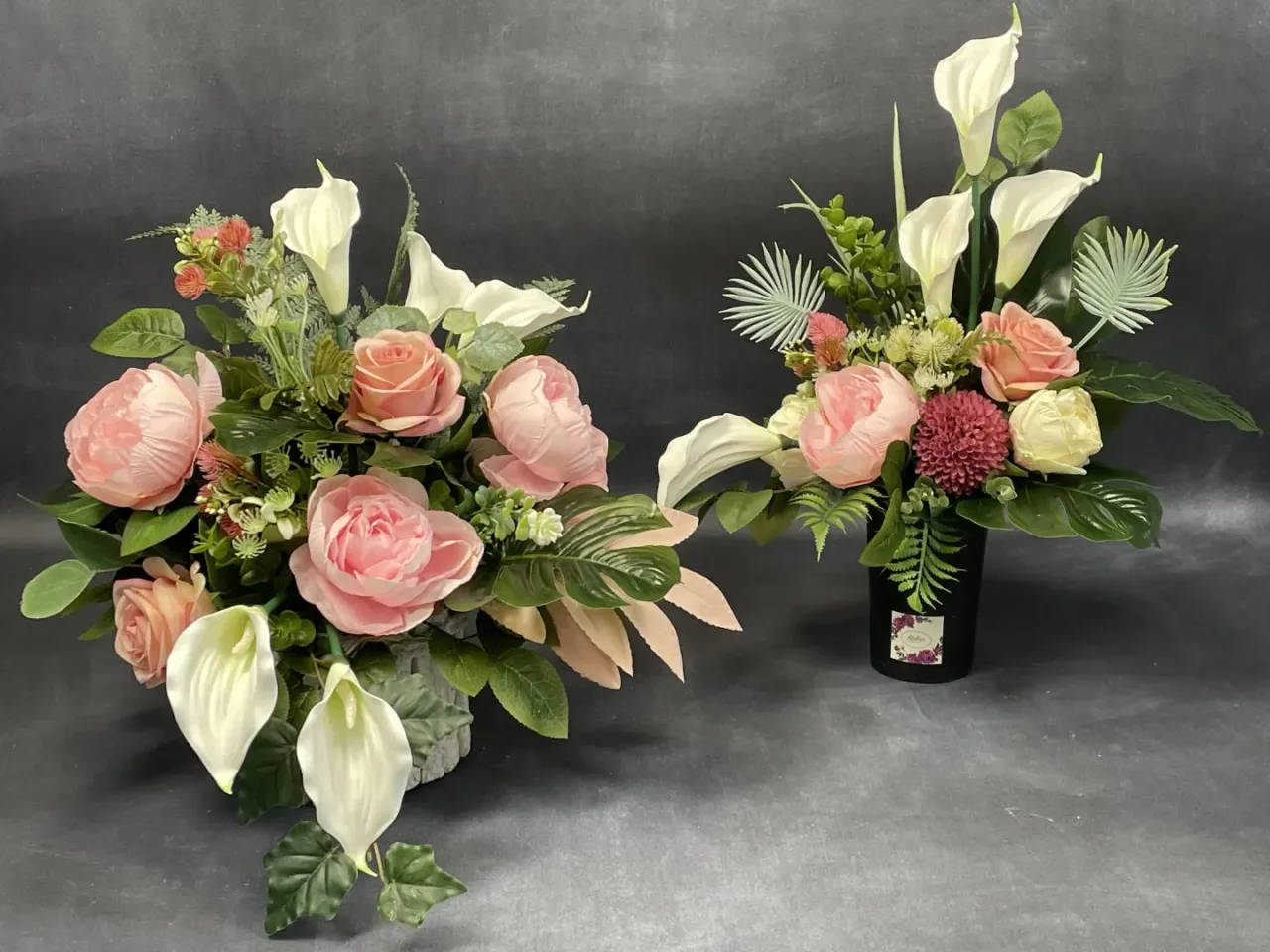 kompozycje nagrobne sztuczne kwiaty real touch