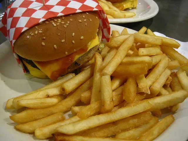 Zdjęcie Duże frytki McDonald's - ile gram ważą naprawdę? Sprawdź!
