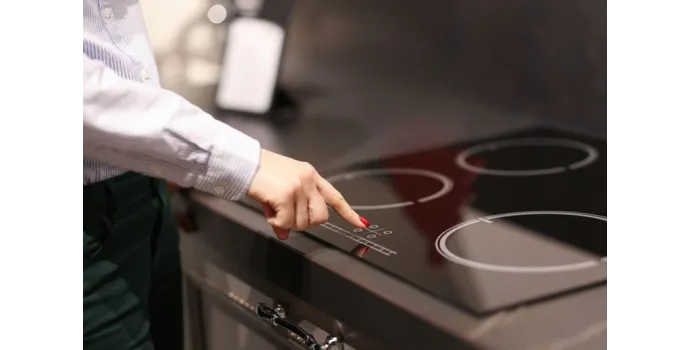 Zdjęcie Czy kuchenka indukcyjna zużywa dużo prądu? Sprawdź, ile naprawdę kosztuje