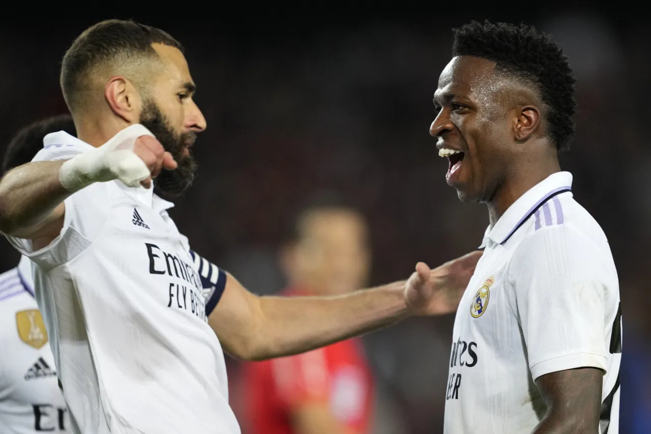 Zdjęcie Gdzie oglądać puchar króla Real Barcelona? Sprawdź najlepsze opcje